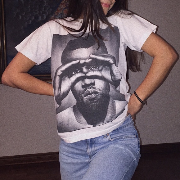 Kanye West Face White T-Shirt / Fits S-M - Picture 2 of 2